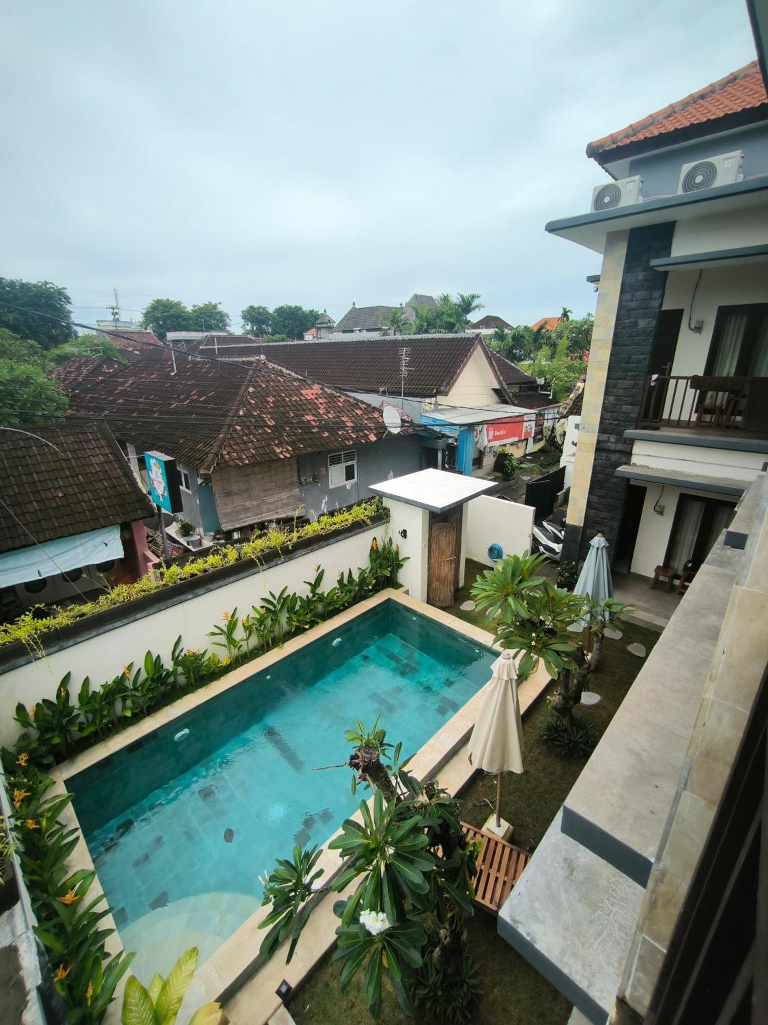 Ken Ken Guest House Seminyak Buitenkant foto