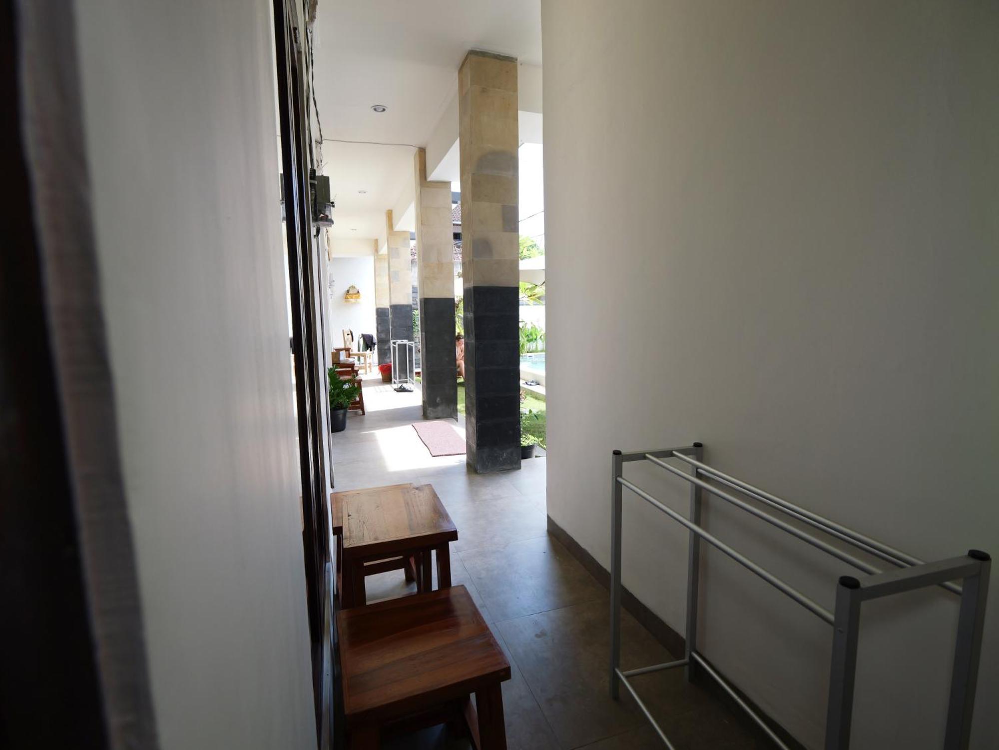 Ken Ken Guest House Seminyak Buitenkant foto